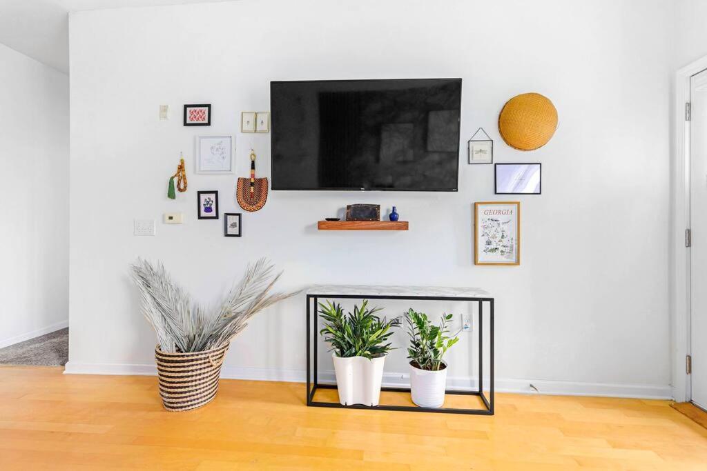 Entire Condo - Urban Safari In The Heart Of Atl Atlanta Ngoại thất bức ảnh