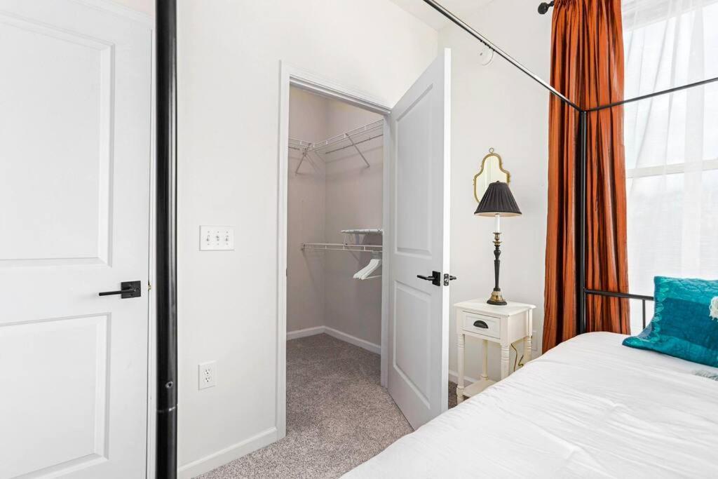 Entire Condo - Urban Safari In The Heart Of Atl Atlanta Ngoại thất bức ảnh